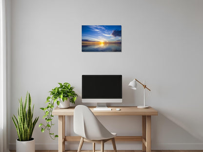 Amanecer sobre el mar