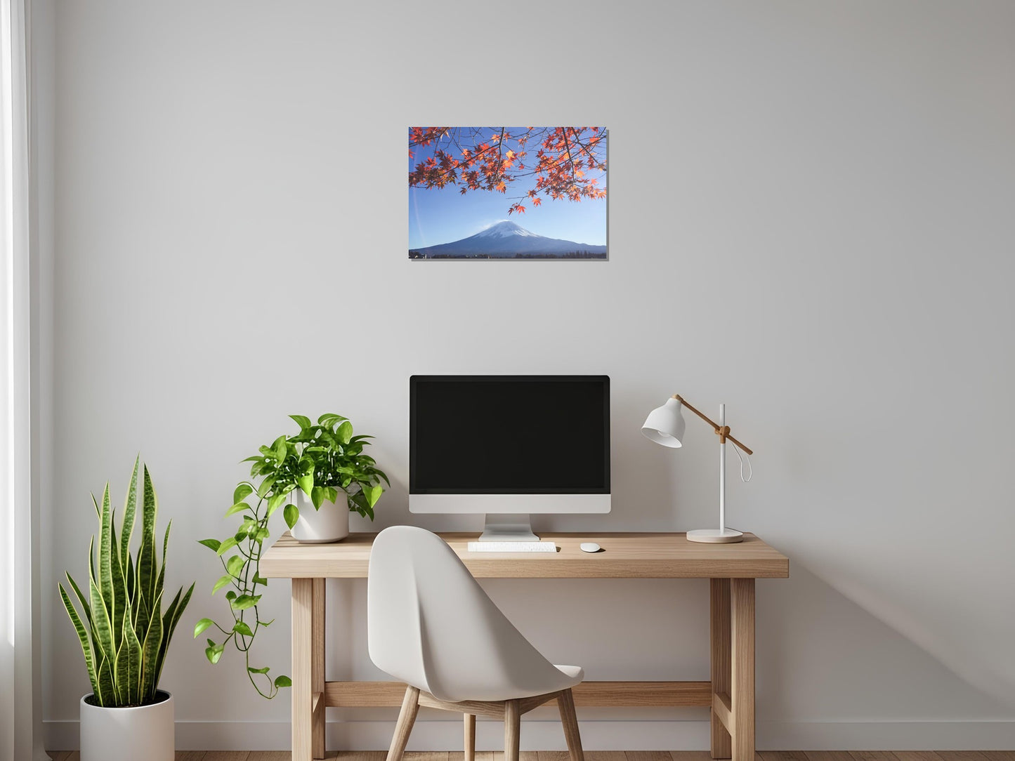 Hojas de arce y monte Fuji