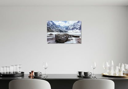 Lago glaciar congelado