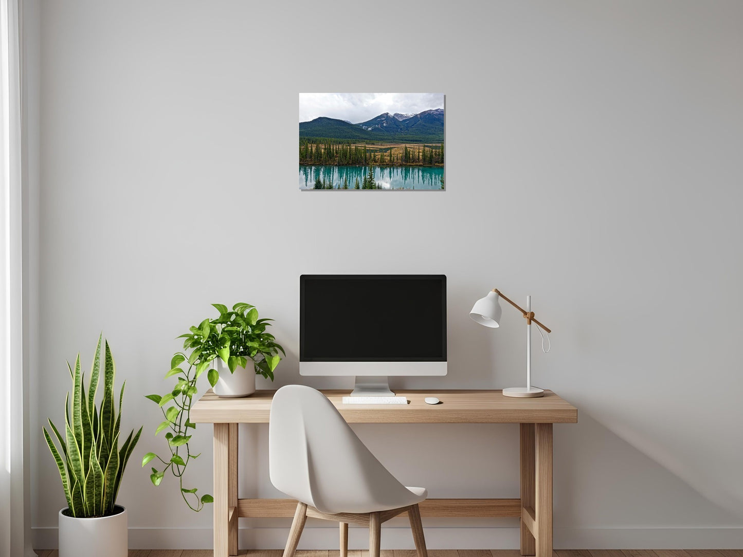 Montañas rocosas de fondo