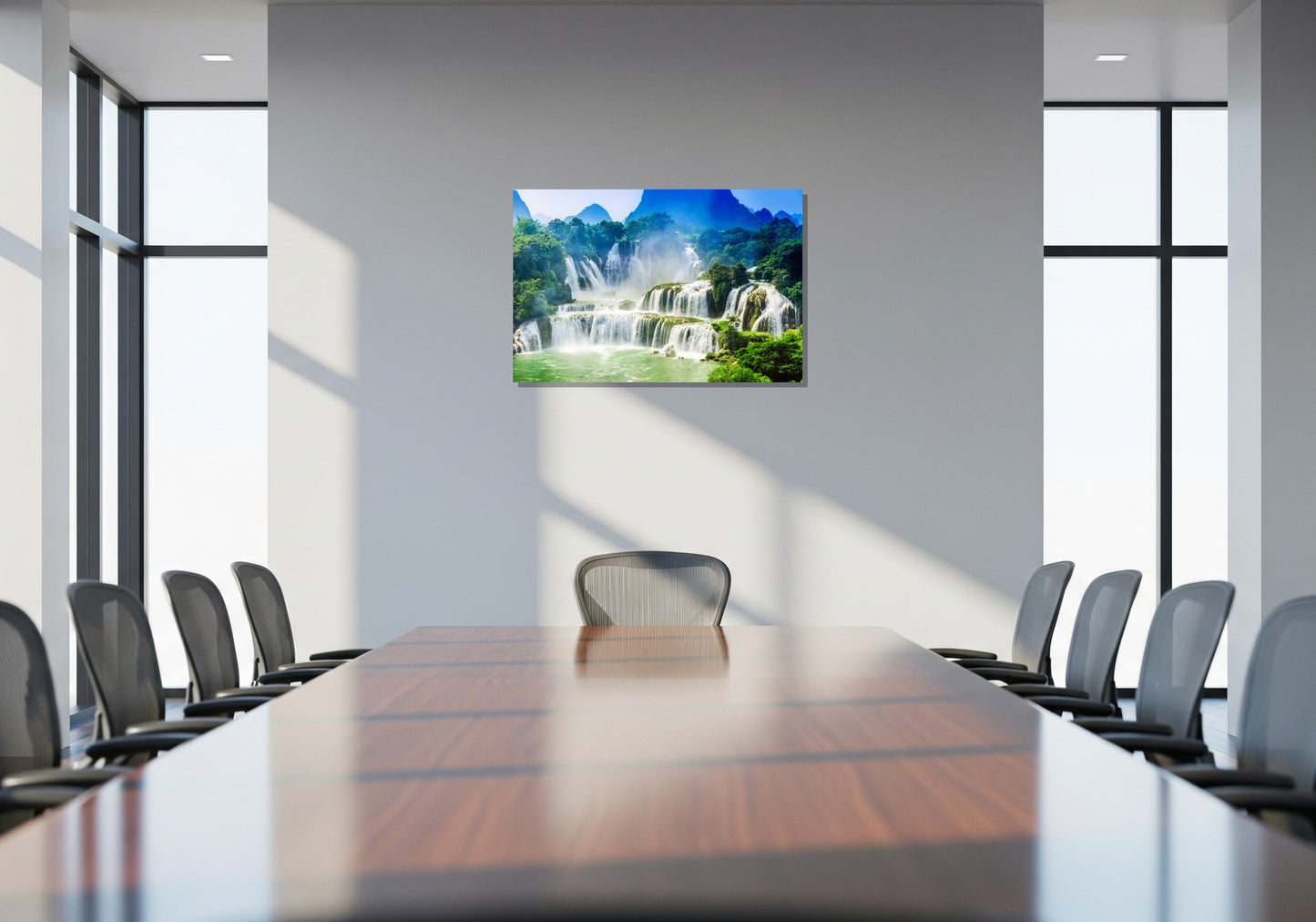 Niebla en la cascada