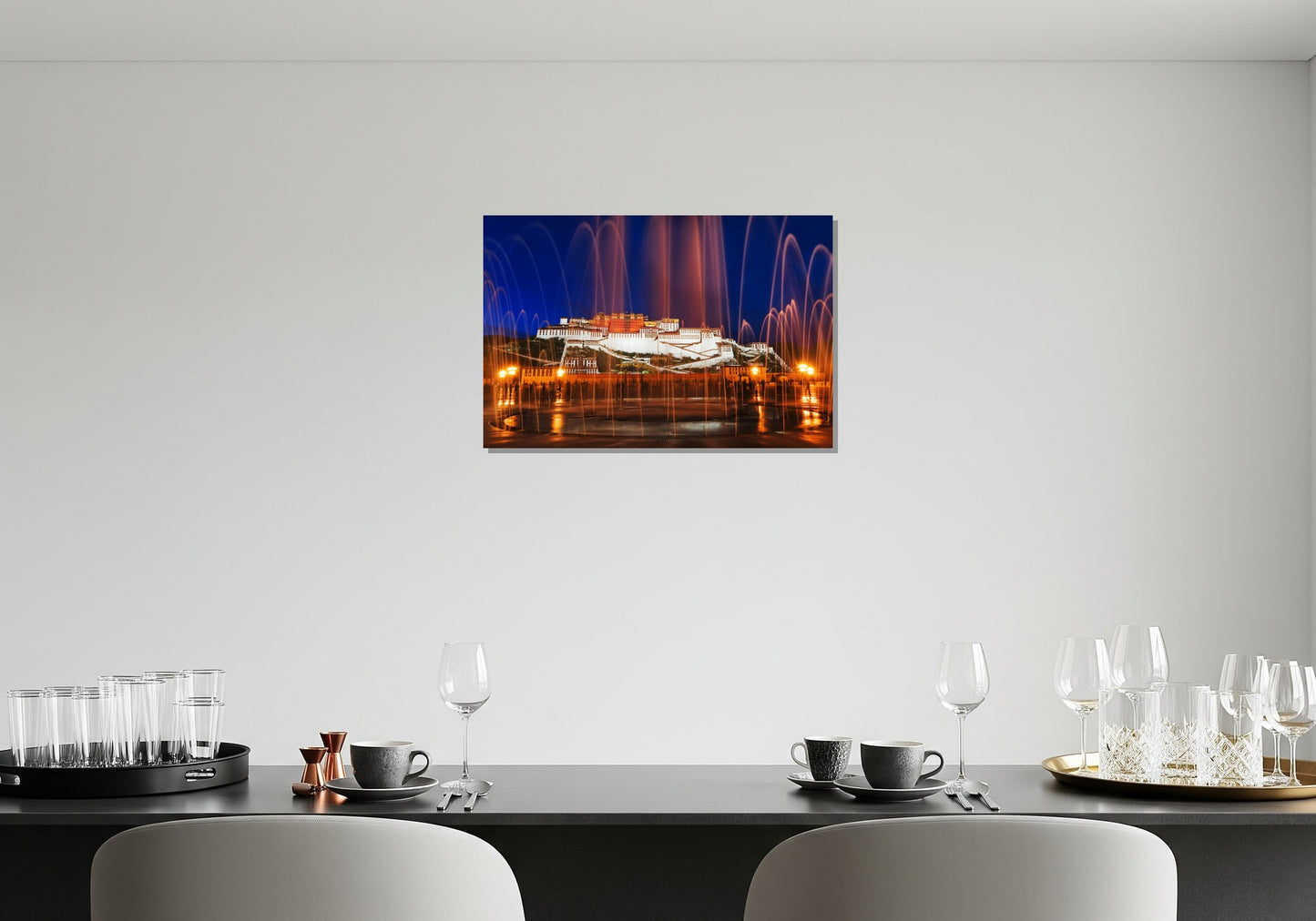 Palacio iluminado en elñ Tibet